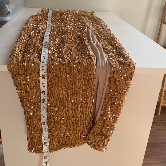 Donnee Par Dieu 'Scarlett' Gold Sequin Gown Size Large - Picture 14 of 15